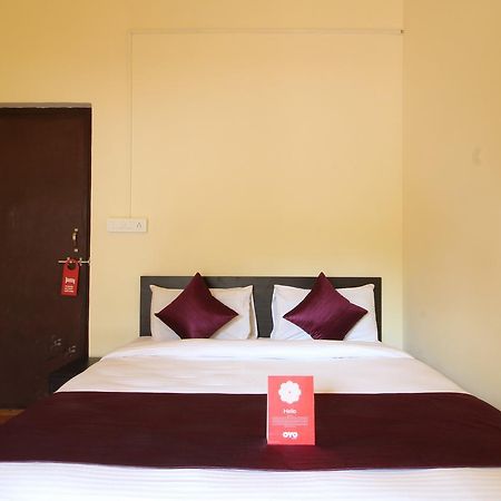 Oyo 10385 Hotel Nirmala Vilas Candolim Exterior foto
