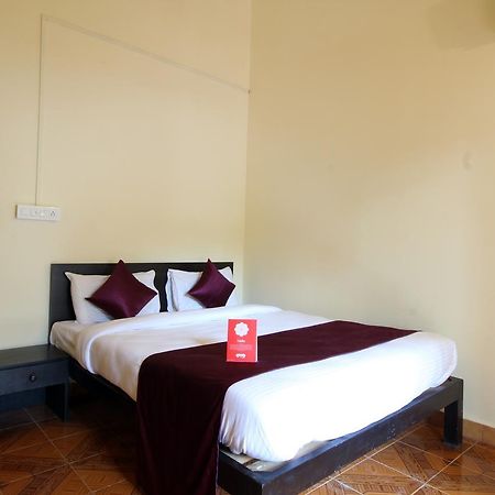 Oyo 10385 Hotel Nirmala Vilas Candolim Exterior foto